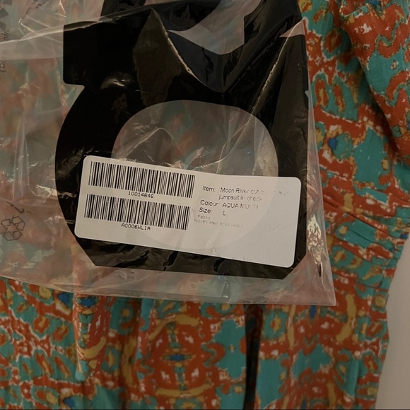 Moon River Cut Out Strappy Jumpsuit - Picture 6 of 10